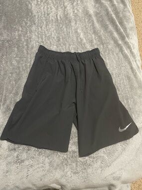 Nike Men’s Black Athletic Training Shorts with Reflective Swoosh